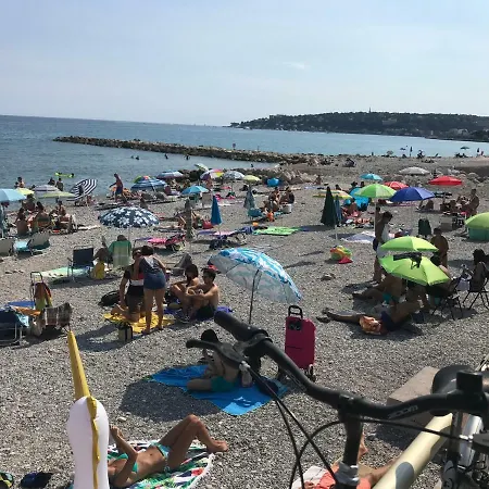 Grazioso A Pochi Passi Dal Mare In 144 Cours Du Centenaire Apartment *